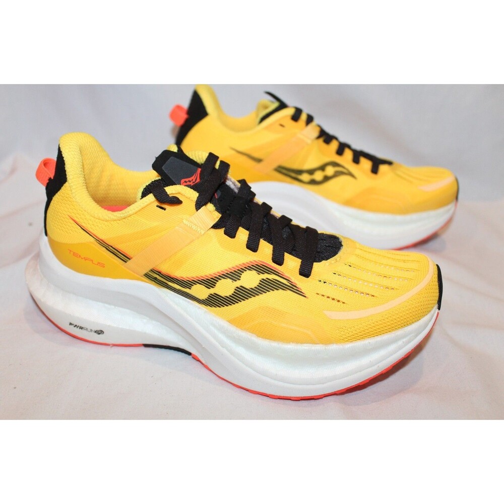 SAUCONY WOMEN'S TEMPUS RUNNING SNEAKERS GOLD BLACK NEW 5 $160 - Picture 2 of 7